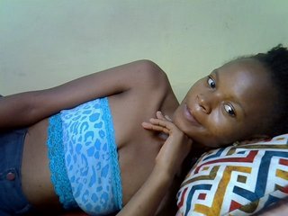 Chat de vídeo erótico Hotdreamteen001