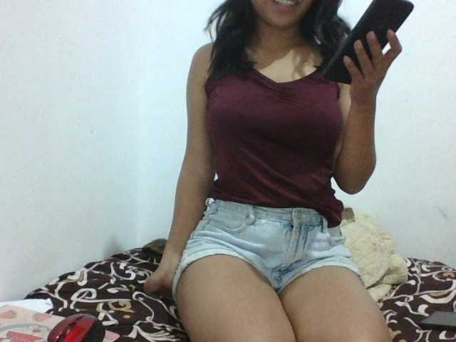 Capturas de tela de transmissão HoTGirlie