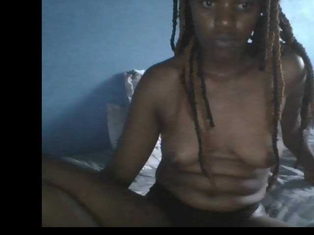Capturas de tela de transmissão hotlilian02