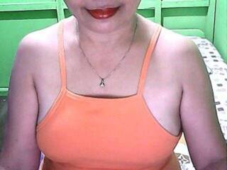 Chat de vídeo erótico hotmama07