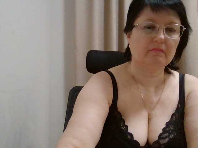 Capturas de tela de transmissão HotMilfPussy