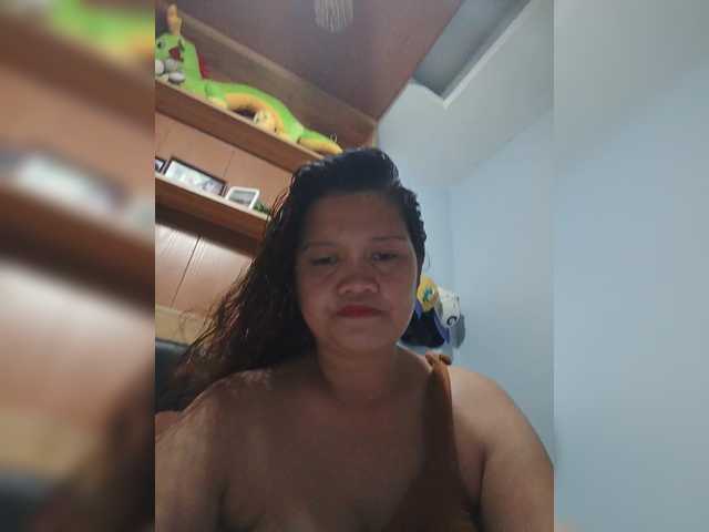 Capturas de tela de transmissão Hotnwetmama4u