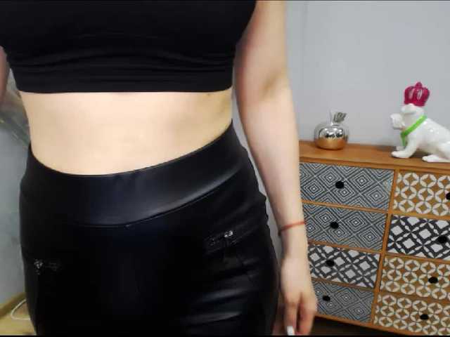 Capturas de tela de transmissão hottieLAURA