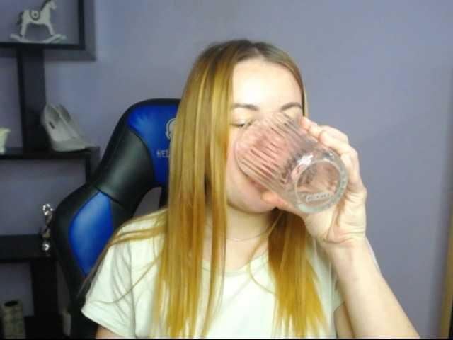 Capturas de tela de transmissão hottiexLayla