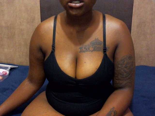 Capturas de tela de transmissão hugethickt