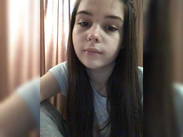 Capturas de tela de transmissão iloveqni
