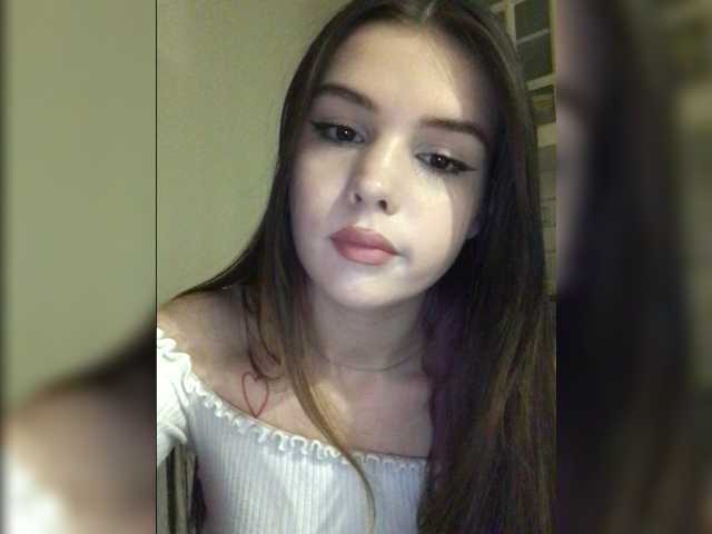 Capturas de tela de transmissão iloveqni