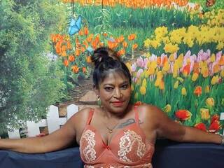 Chat de vídeo erótico indianbarbiedoll