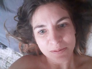 Capturas de tela de transmissão Inna_