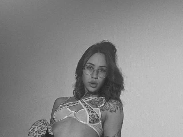 Foto do perfil v_-_-_v