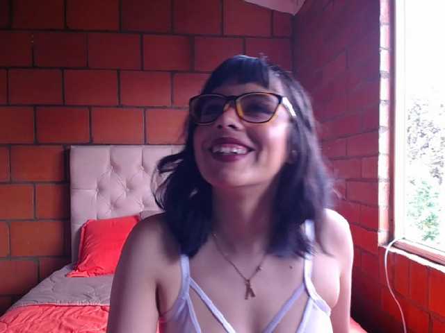 Capturas de tela de transmissão irisblack