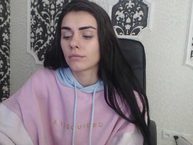 Capturas de tela de transmissão IsabelStars