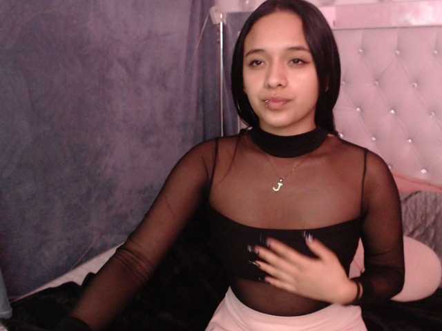 Fotos jade-sweett Show Feet: 15 Spank Ass: 27 Flash Ass: 30 Flash Tits: 30 Flash Pussy: 50 Dance Hot:60 Twerk: 80 show spanking: 120 C2C: 20 Show Play Pussy: 222 suck dildo: 100 finger in the ass (4 mint): 700 Squirt: 900