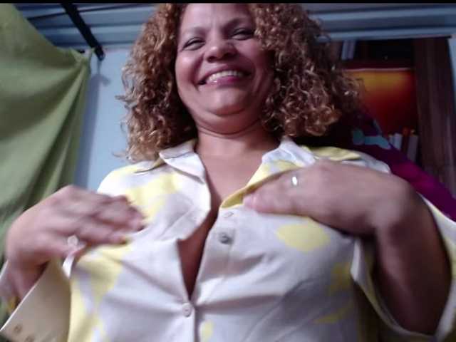 Capturas de tela de transmissão jademoomss