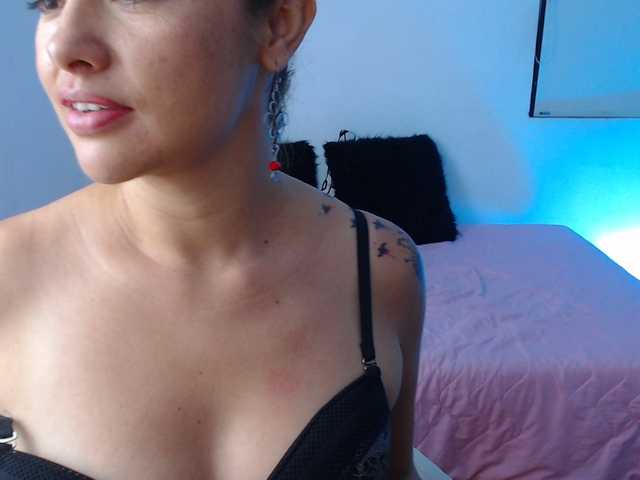 Fotos JanneMilf oil ass + SQUATS at 178 ♥ Hi guys !! i'm new here ! dont be shy and be kind ♥ dont forget to follow me lush on