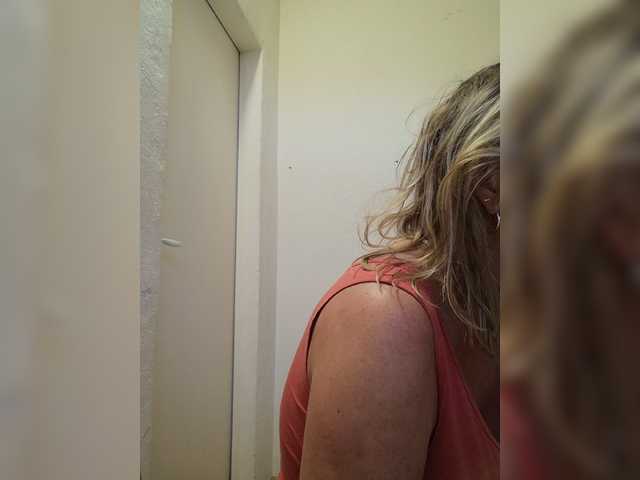 Capturas de tela de transmissão JennaDeluxe