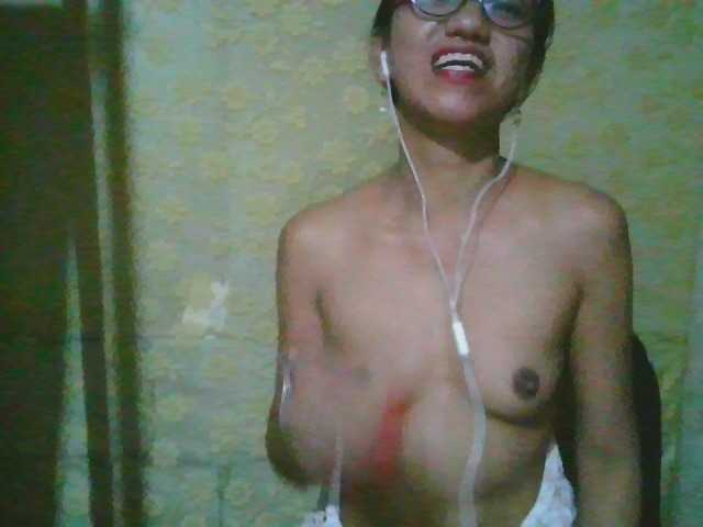 Capturas de tela de transmissão Tina_Jade
