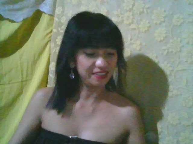 Capturas de tela de transmissão Tina_Jade