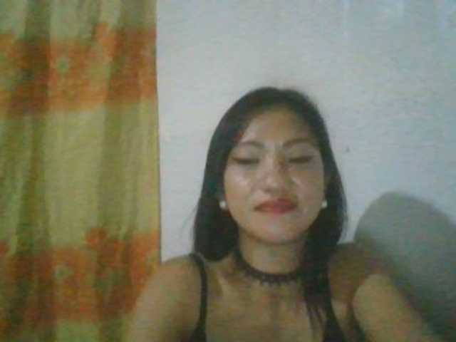 Capturas de tela de transmissão Tina_Jade
