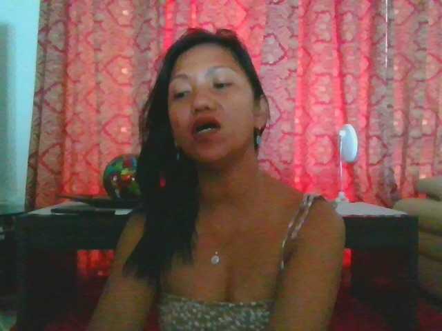 Capturas de tela de transmissão Tina_Jade