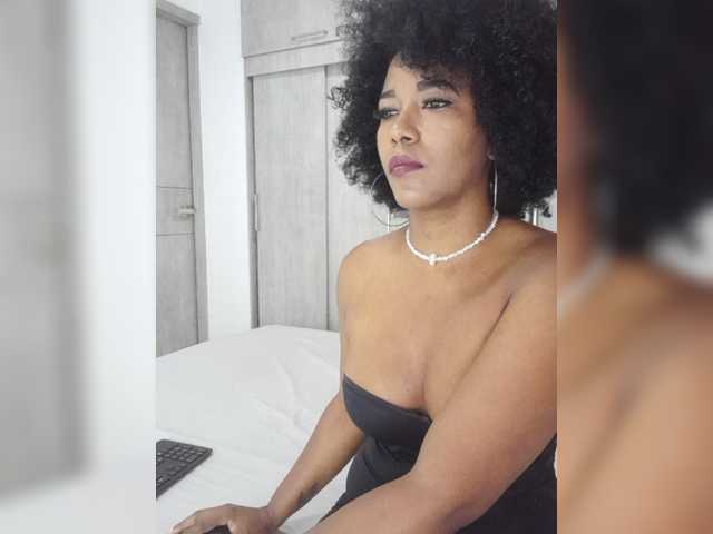 Capturas de tela de transmissão jessiaklarc1