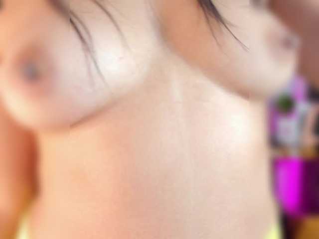 Capturas de tela de transmissão JessieMegan2
