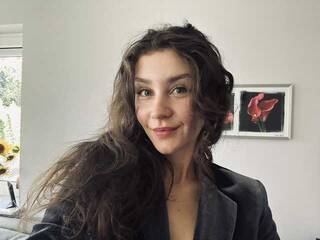 Chat de vídeo erótico JolieKiss