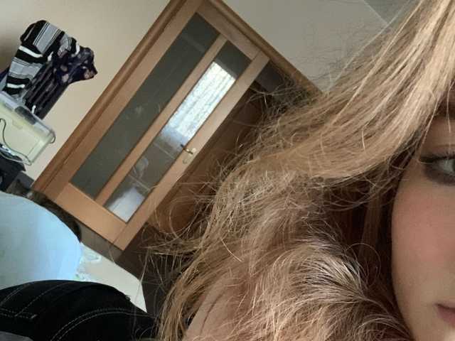 Foto do perfil JuliaJuly