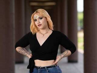 Chat de vídeo erótico JulianeMiller