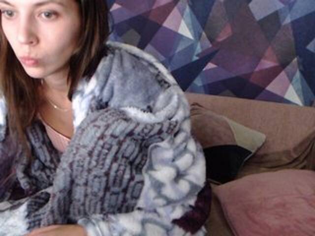 Capturas de tela de transmissão JulieRios