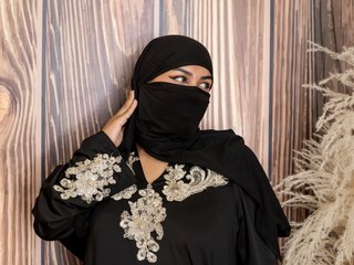 Chat de vídeo erótico Kadiraa