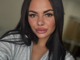Chat de vídeo erótico KamillaLovee