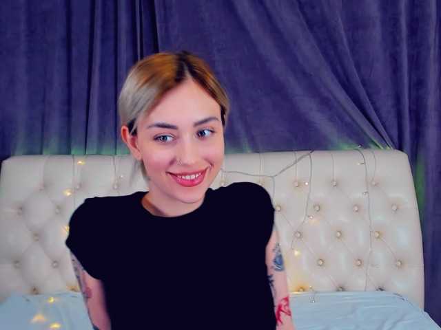 Capturas de tela de transmissão KaprinaGirrs