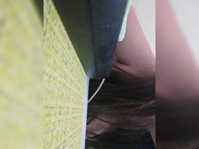 Capturas de tela de transmissão Karamelka75