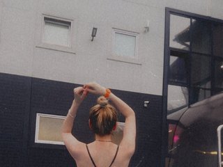 Chat de vídeo erótico KaranelkaAaa