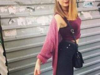 Chat de vídeo erótico kari11ka