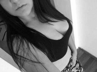 Chat de vídeo erótico KarinWeet