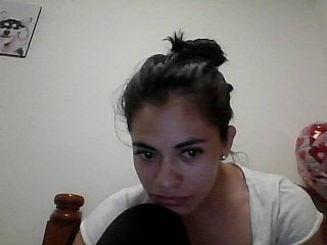 Capturas de tela de transmissão Karla-Madox