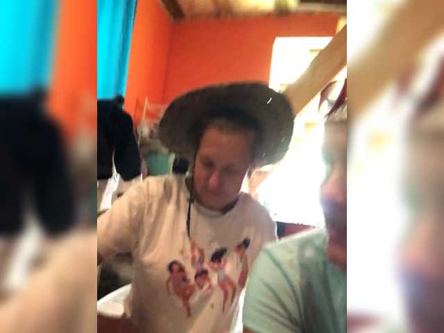 Capturas de tela de transmissão SEX-THREESOME