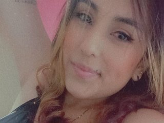 Chat de vídeo erótico Karoline-lov3