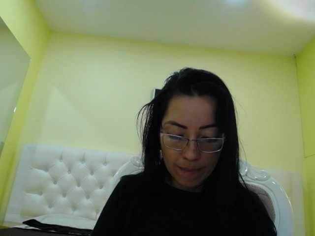 Capturas de tela de transmissão Kassandra-mt