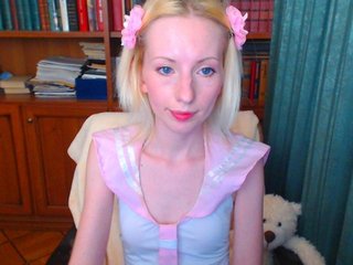 Fotos KassiaDinn cosplay,schoolgirl,shy,virgin,lovense,innocent,daddy,roelplay,privat show, 15 like50 for candies150 sexy dance2222 dreaming tip