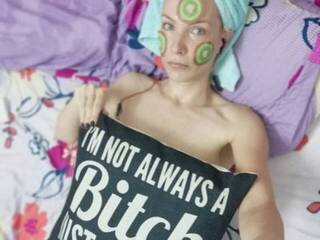 Chat de vídeo erótico KatarinaJ