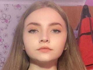 Chat de vídeo erótico KatarinaLITTLE