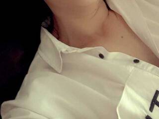 Chat de vídeo erótico -romashka-cat-