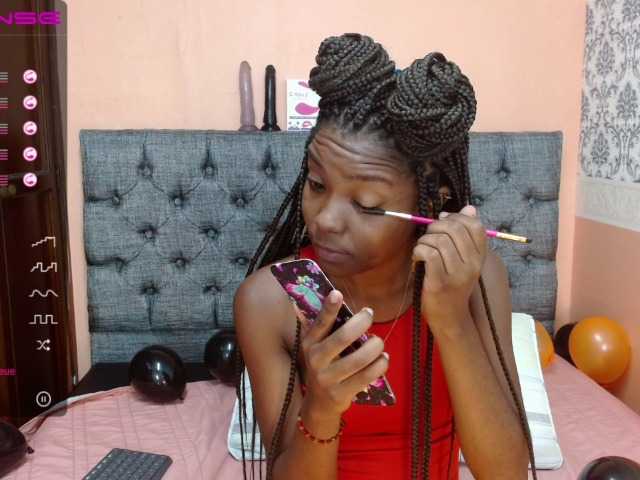 Capturas de tela de transmissão KathlenRojas