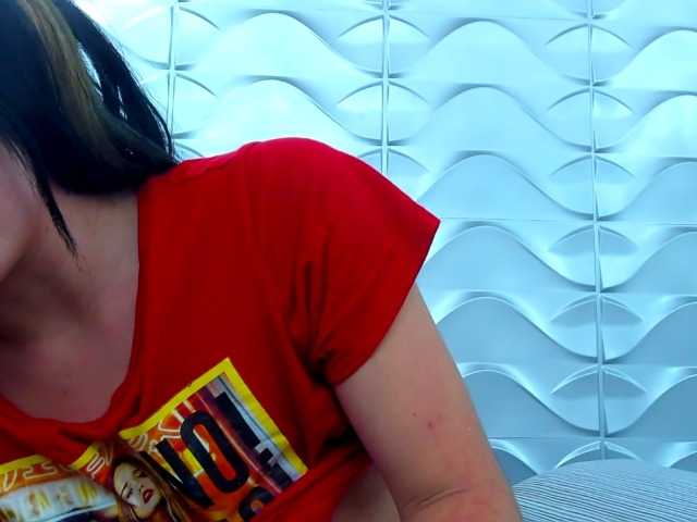 Capturas de tela de transmissão KattyRuiz