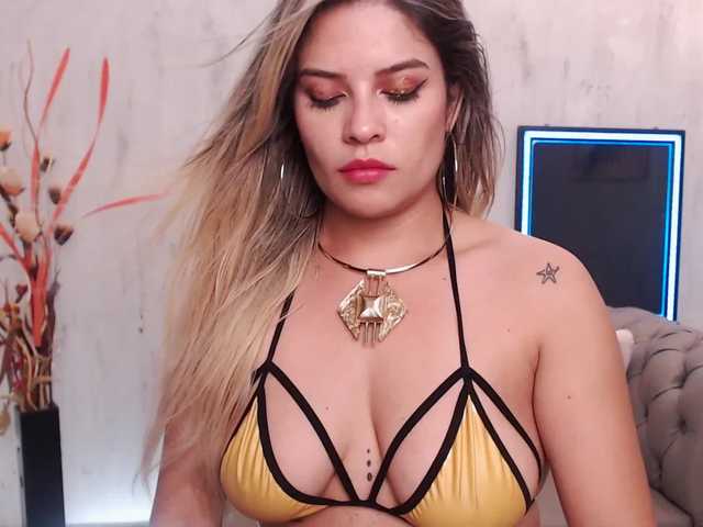 Capturas de tela de transmissão KatyEvans