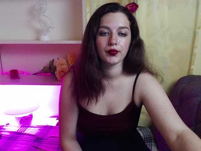 Capturas de tela de transmissão KatyJoss