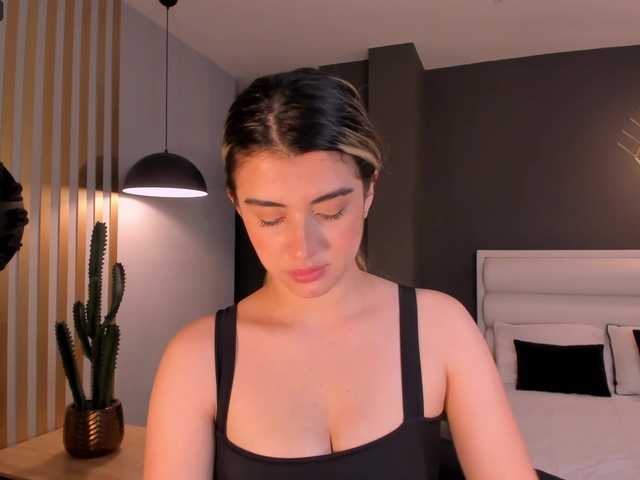 Capturas de tela de transmissão KatyRousse